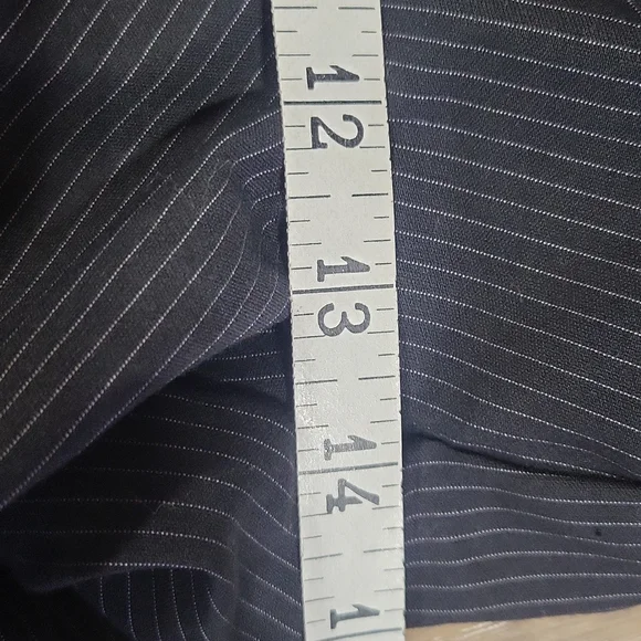 VANHEUSEN Boys' Black Pinstripe Flat Front Polyester Rayon Dress Pants - 16 Slim - Picture 16 of 16
